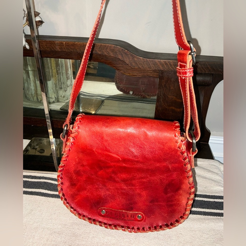 Bed Stu Leather Half Moon Crossbody Shoulder Bag Scarlet Red MSRP $245 - Picture 6 of 15